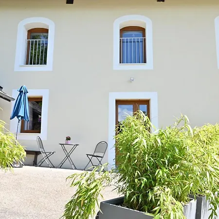 Voute, Atypique Apartment Chambery